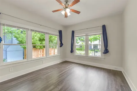 1120 Willard Street Houston TX 77006