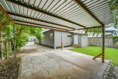 1120 Willard Street Houston TX 77006
