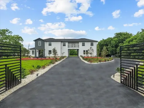 3237 Harkey Road Pearland TX 77584