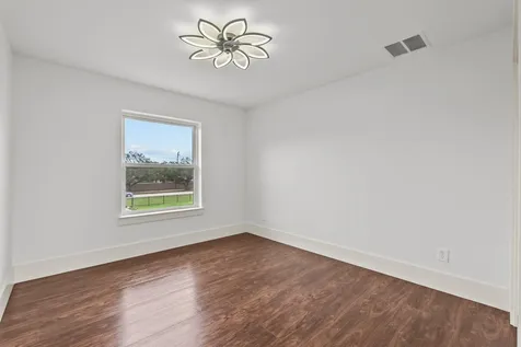 3237 Harkey Road Pearland TX 77584