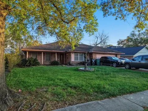 9765 Westview Drive Houston TX 77055