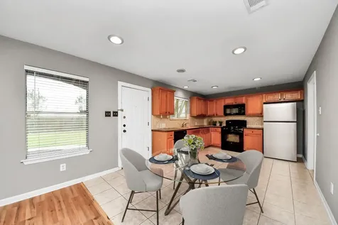 2514 Lake Dale Lane Richmond TX 77406