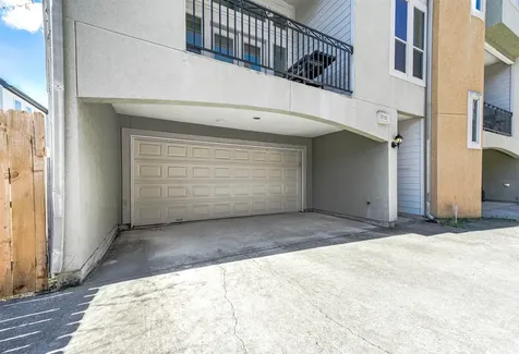 5723 Petty Street Houston TX 77007