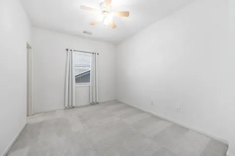 5723 Petty Street Houston TX 77007