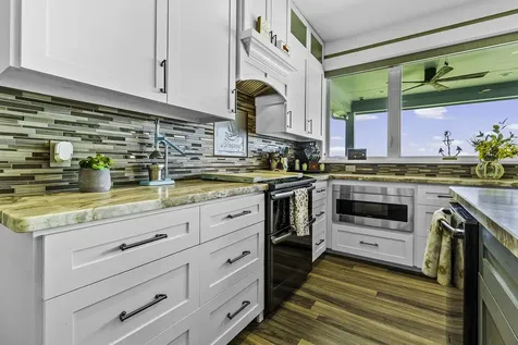 151 Key Largo Loop Point Blank TX 77364