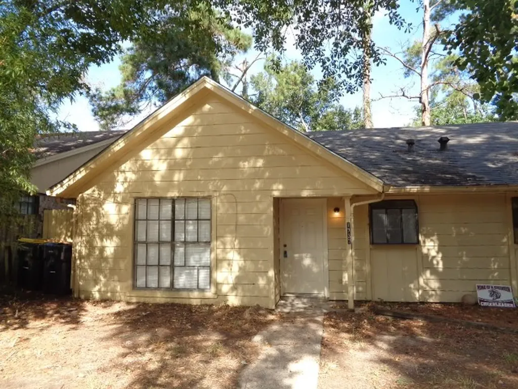 1737 Hazelwood Street Conroe TX 77301
