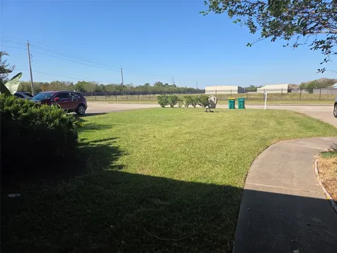 1C Prairie Knoll Drive La Marque TX 77510