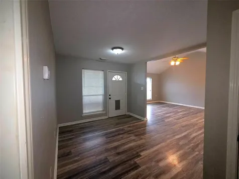 1C Prairie Knoll Drive La Marque TX 77510