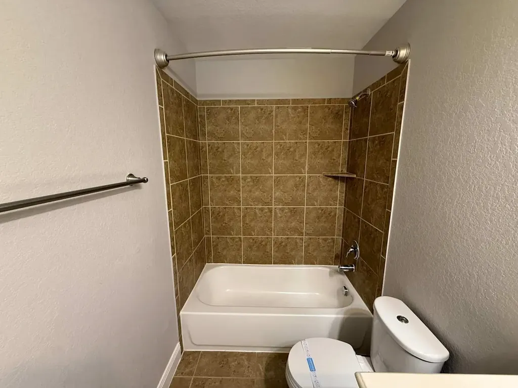 2527 Middleground San Antonio TX 78245
