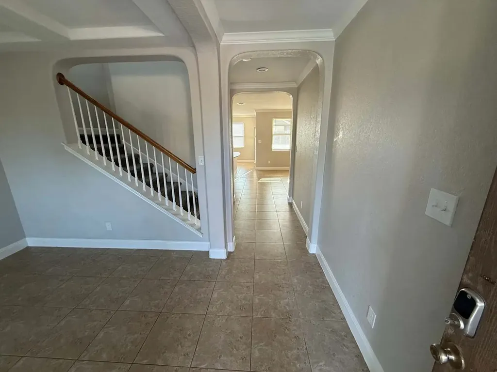 2527 Middleground San Antonio TX 78245