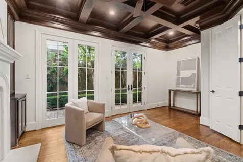 1010 Nantucket Drive F Houston TX 77057
