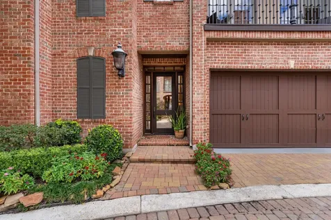 1010 Nantucket Drive F Houston TX 77057