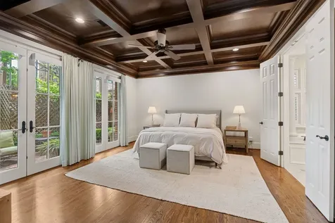 1010 Nantucket Drive F Houston TX 77057