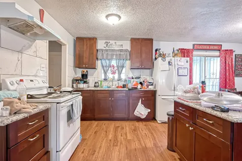 10434 Envoy Street Houston TX 77016