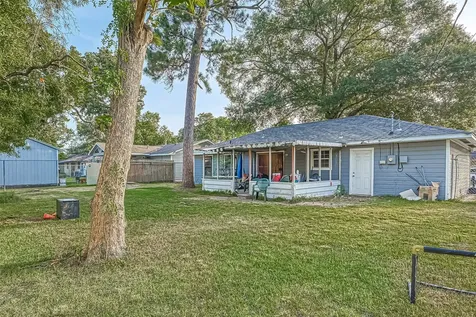 10434 Envoy Street Houston TX 77016