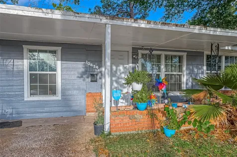 10434 Envoy Street Houston TX 77016