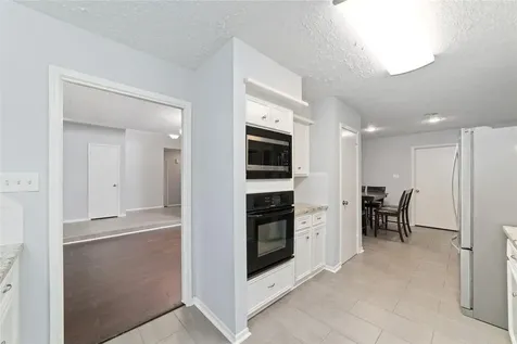7107 Plaza Del Sol Drive Houston TX 77083
