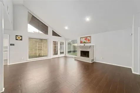 7107 Plaza Del Sol Drive Houston TX 77083