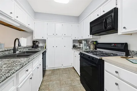 772 Marlin Street Hitchcock TX 77563