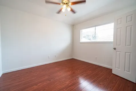 9107 Belle Glen Drive Houston TX 77099