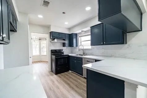 9107 Belle Glen Drive Houston TX 77099
