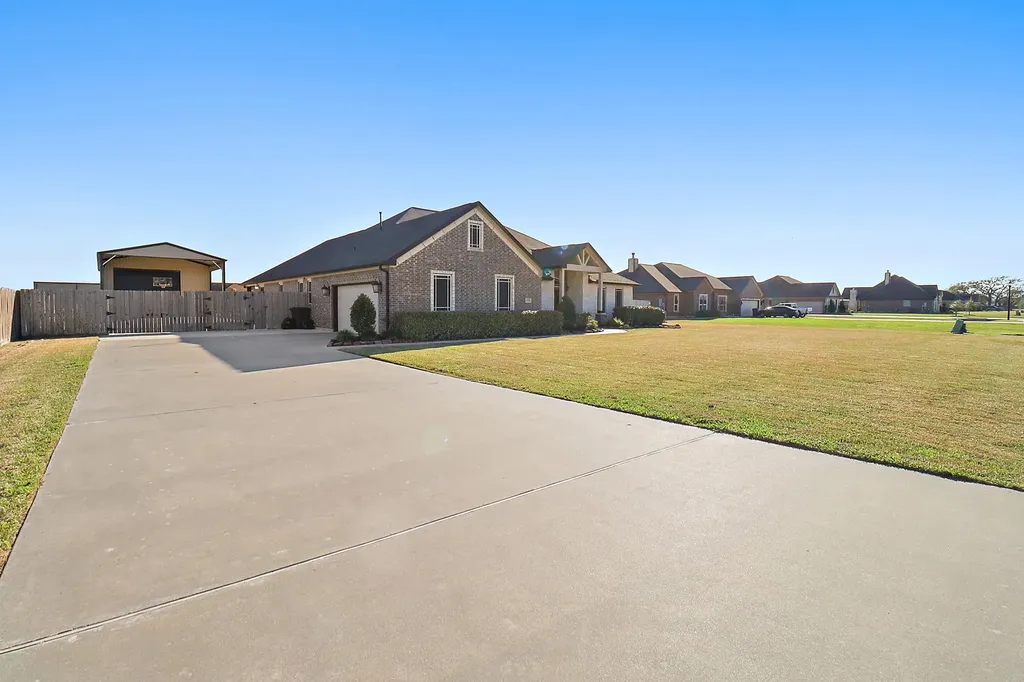 4610 Pineloch Bayou Drive Baytown TX 77523