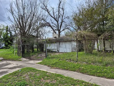 4618 Sharon Street Houston TX 77020