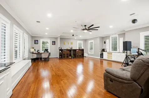 200 Creekside Court Sealy TX 77474