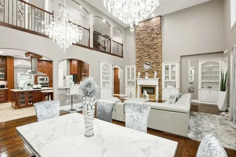 200 Creekside Court Sealy TX 77474