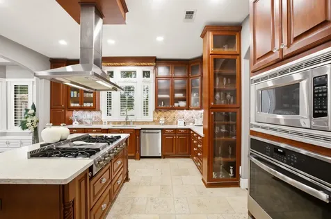 200 Creekside Court Sealy TX 77474