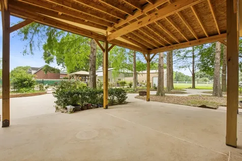 200 Creekside Court Sealy TX 77474