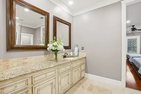 200 Creekside Court Sealy TX 77474