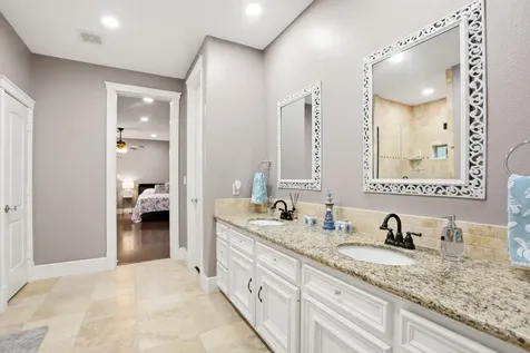 200 Creekside Court Sealy TX 77474