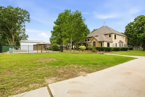 200 Creekside Court Sealy TX 77474