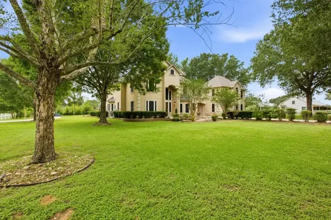 200 Creekside Court Sealy TX 77474