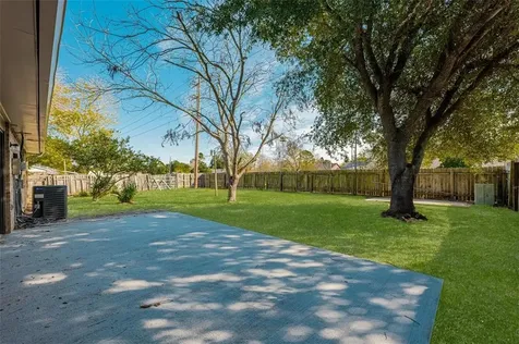 330 Tara Plantation Drive Richmond TX 77469