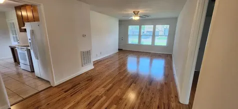 5501 Huisache Street Houston TX 77081