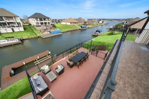 10804 Bourbon Street Willis TX 77318