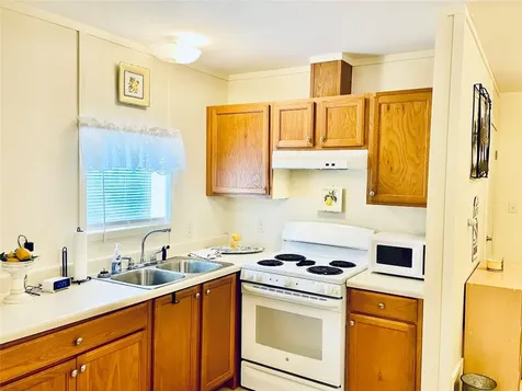 190 Russell Lane Livingston TX 77351
