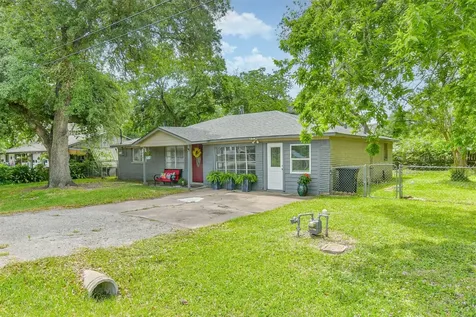 1217 Esther Street Kemah TX 77565