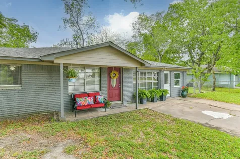 1217 Esther Street Kemah TX 77565