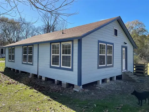 512 W 4th Street Corrigan TX 75939