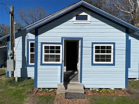 512 W 4th Street Corrigan TX 75939