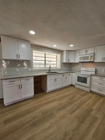 19352 Acorn Hill Drive Conroe TX 77302