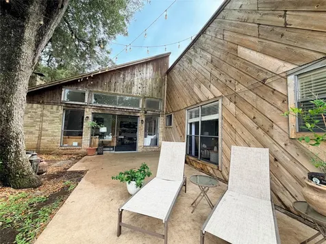 110 Anchusa Street Lake Jackson TX 77566