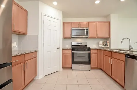 2892 Grand Anse Drive Katy TX 77493
