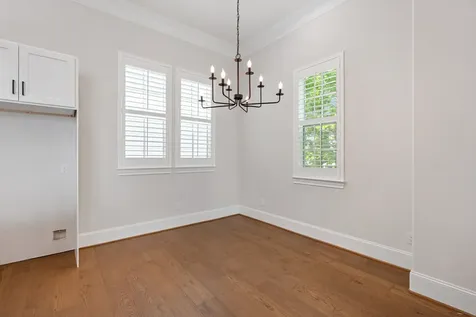 2222 Lou Ellen Lane A Houston TX 77018