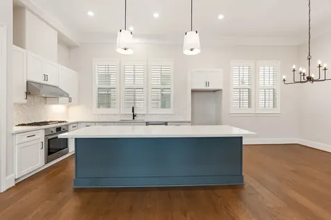 2222 Lou Ellen Lane A Houston TX 77018