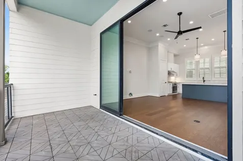 2222 Lou Ellen Lane A Houston TX 77018