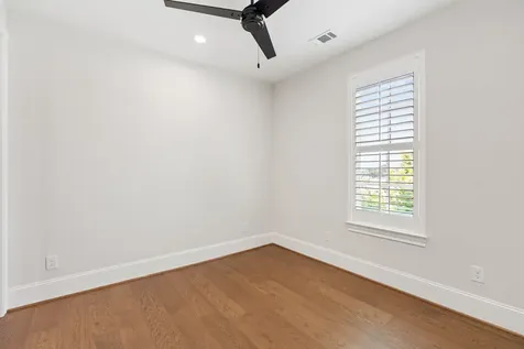 2222 Lou Ellen Lane A Houston TX 77018